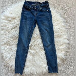 Wallflower cut off skinny jeans